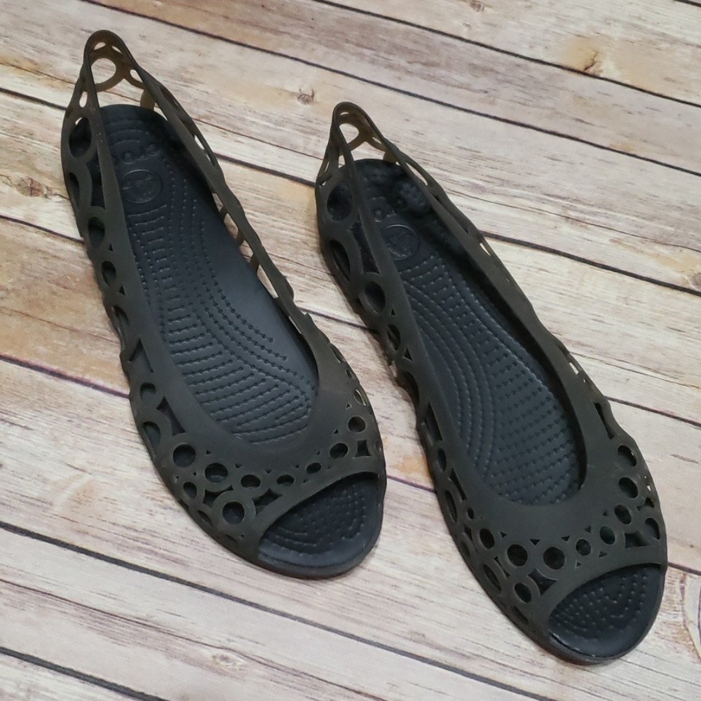 CROCS Green and Gray Flats Lightweight and Flexible